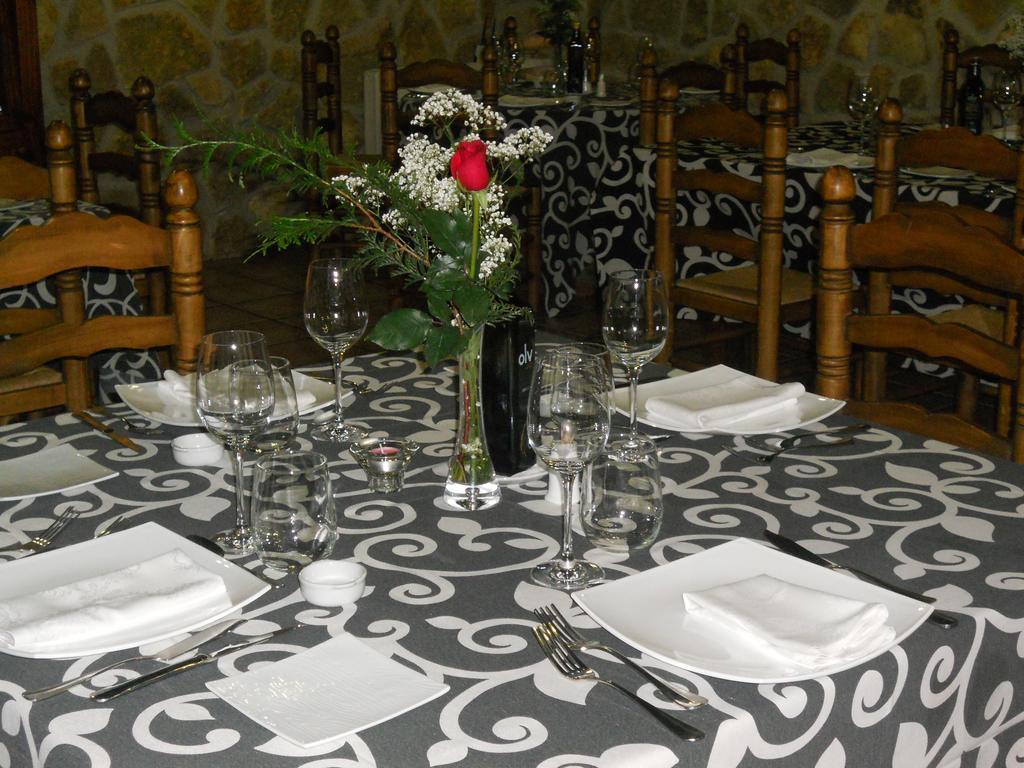 Hotel Vinedos Y Bodegas El Castillo 비야로블레도 외부 사진